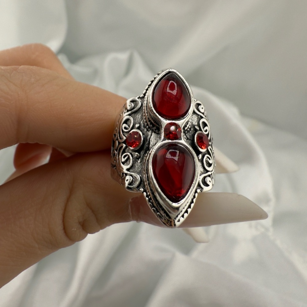 New! Vintage Silver Ring with Deep Red Accents
